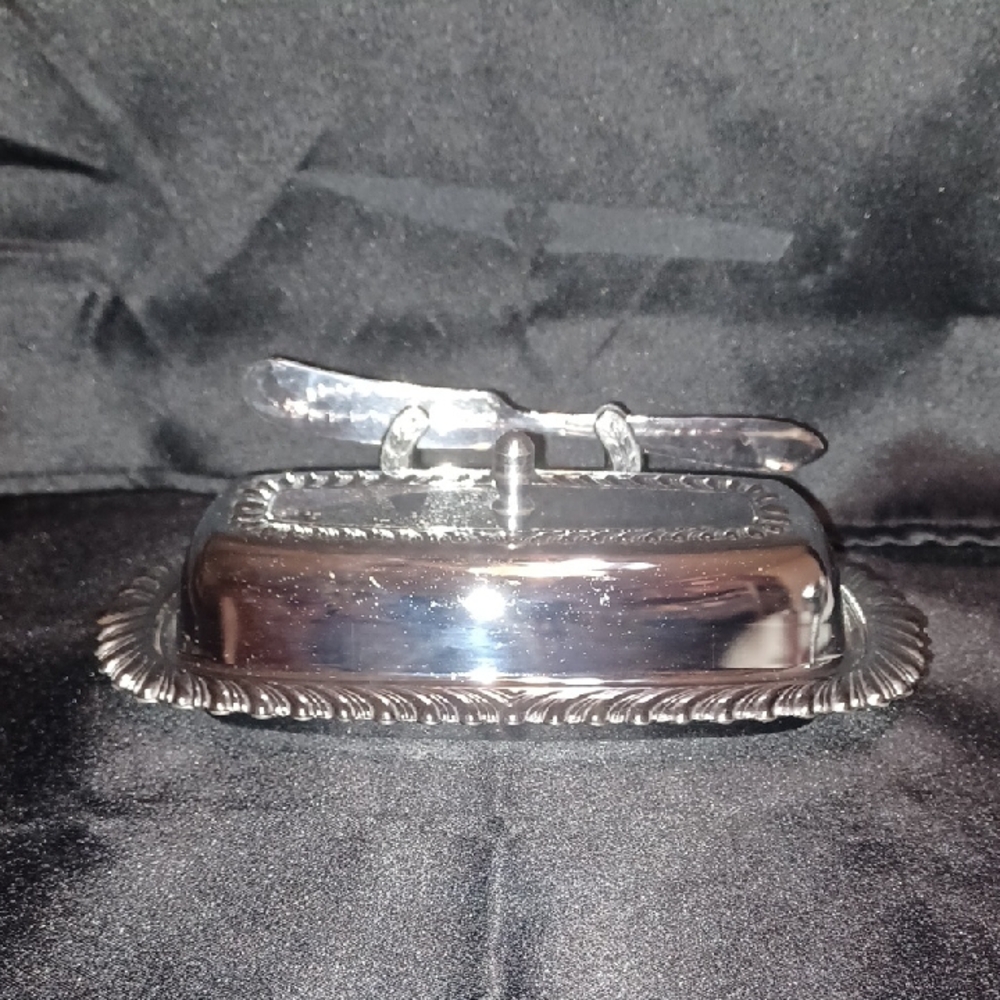 Vintage Irvinware Butter Dish